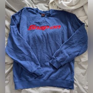 Snap on men’s sweatshirt